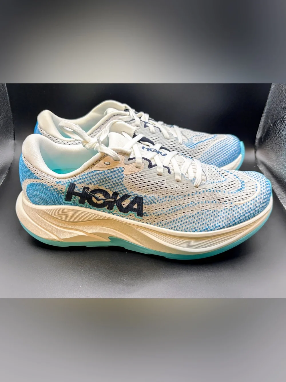 Brand New Men’s 9 Hoka One One Rincon 4 Running Shoe Frost Skyward Blue